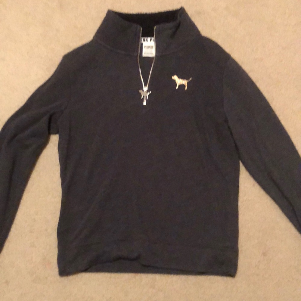 Pink pull over!